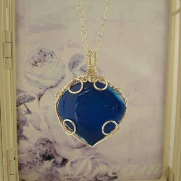 Blue Agate Pendant by Indigo Berry